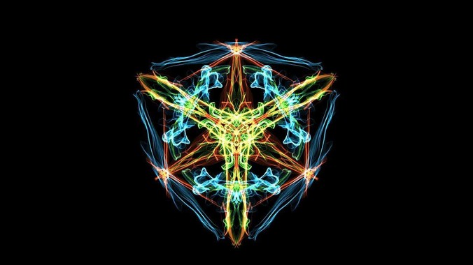 女生到底应不应该穿***的衣服？